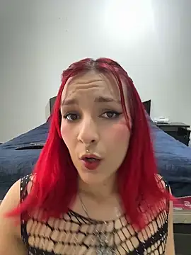 Amelie-RedHoney online show from 05-01-26, 08:02