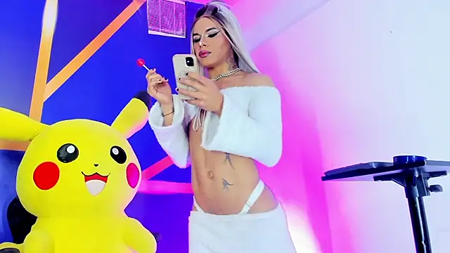 Melanny Brats online show from 04-05-26, 09:28