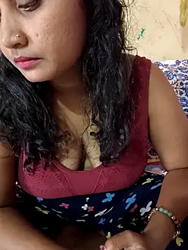 Tridha 2 online show from 04-11-26, 11:47