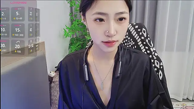 su ning online show from 04-25-26, 11:57