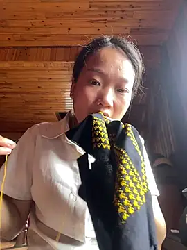Jolinie online show from 04-17-26, 07:55