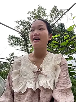 Jolinie online show from 05-05-26, 01:24