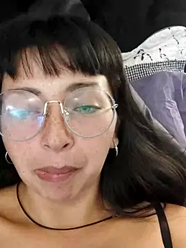 Snapshot of LisaMargo chatting on 06-10-26, 12:00 LisaMargo online show from 06-10-26, 12:00