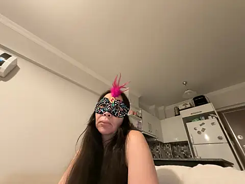 lilyums online show from 07-19-26, 07:39