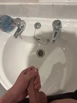 Dbzzzfr06 online show from 03-22-26, 10:35