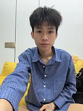 zzzzppp3 online show from 05-10-26, 02:28