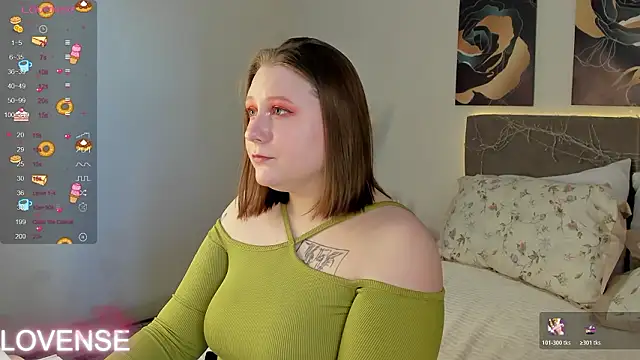 KatieGarsiaa online show from 03-24-26, 08:30