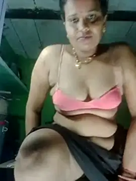 Shivani09900 online show from 07-19-26, 07:50