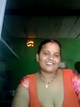 Shivani09900 online show from 07-22-26, 06:27