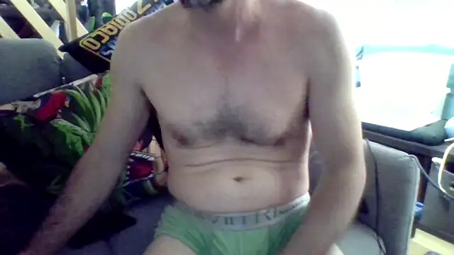 Snapshot of ACruoreX chatting on 05-07-26, 12:05 ACruoreX online show from 05-07-26, 12:05
