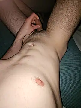 Snapshot of Skousy chatting on 03-23-26, 10:03 Skousy online show from 03-23-26, 10:03