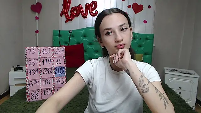 Je55icaBreeze online show from 07-07-26, 06:47