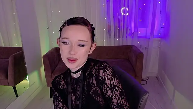 Snapshot of Flora_Ray chatting on 03-27-26, 01:44 Flora Ray online show from 03-27-26, 01:44