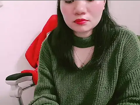 Snapshot of Suhynxx chatting on 03-27-26, 08:26 Suhynxx online show from 03-27-26, 08:26