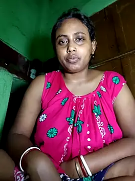 Snapshot of puja560 chatting on 04-04-26, 05:43 puja560 online show from 04-04-26, 05:43