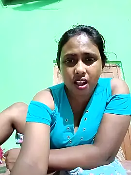 Snapshot of puja560 chatting on 04-06-26, 02:07 puja560 online show from 04-06-26, 02:07