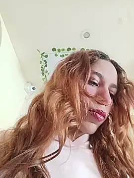 Snapshot of ValerieWoodsl chatting on 05-18-26, 06:36 ValerieWoodsl online show from 05-18-26, 06:36