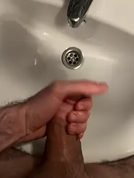 Snapshot of amineux chatting on 04-09-26, 09:04 amineux online show from 04-09-26, 09:04