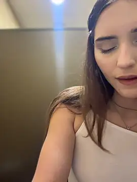 AnitaFly online show from 07-15-26, 09:58