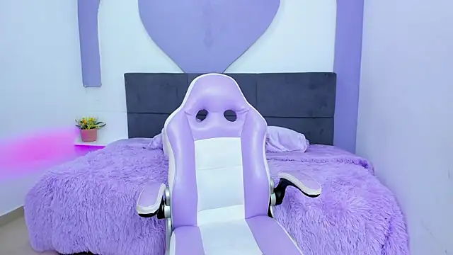 princess skinny  online show from 07-03-26, 02:40