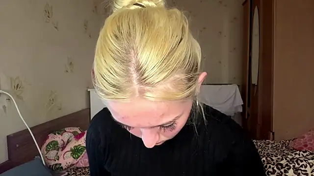 Sophia Blonde online show from 05-11-26, 03:18