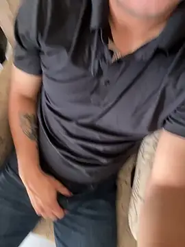 menfil8181 online show from 04-10-26, 04:23