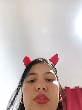 Snapshot of Aime_Phone chatting on 04-10-26, 02:17 Aime Phone online show from 04-10-26, 02:17