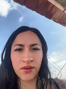 kimberly peter online show from 04-22-26, 02:18