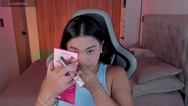 alana dantes  online show from 07-28-26, 07:39