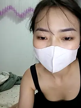 Snapshot of Xiangchuu chatting on 05-05-26, 05:32 Xiangchuu online show from 05-05-26, 05:32