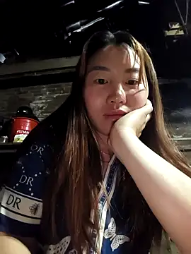 Snapshot of he-se-kin chatting on 04-17-26, 11:52 he-se-kin online show from 04-17-26, 11:52