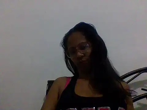 Karen La Flaca online show from 04-26-26, 01:25