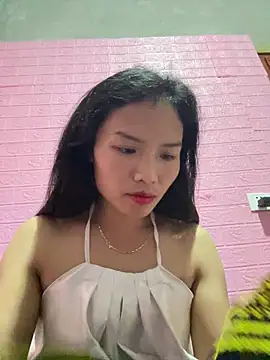 Hyn-x online show from 03-26-26, 01:44