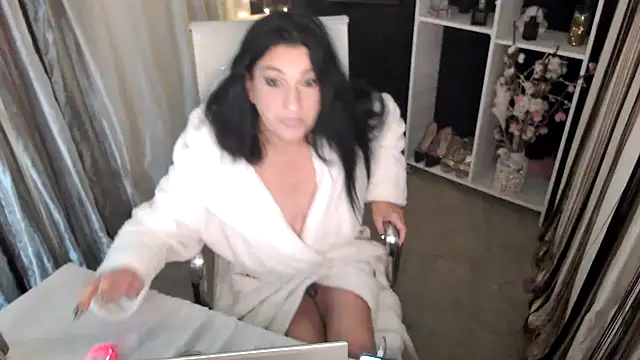 DreamLove2020 online show from 10-19-25, 08:09