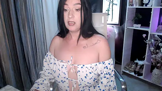 DreamLove2020 online show from 04-21-26, 10:45