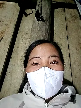 Leonasexyxyz online show from 03-28-26, 03:00