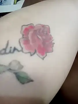     Singlemom     online show from 03-28-26, 03:28