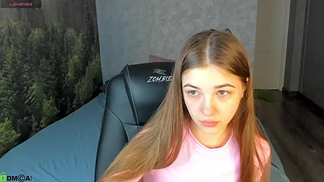 Snapshot of Miss_Shanel chatting on 04-22-26, 12:57 Miss Shanel online show from 04-22-26, 12:57