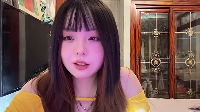 thelittlexx online show from 04-18-26, 08:07