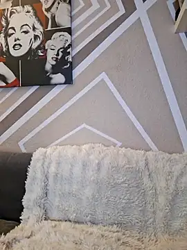 SlimBellaOfficial online show from 03-31-26, 07:03