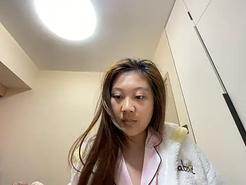 tutu512 online show from 04-04-26, 06:00