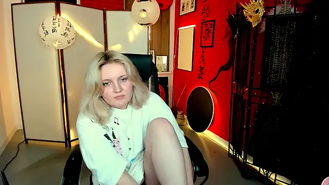KathyBriggs online show from 05-14-26, 05:03
