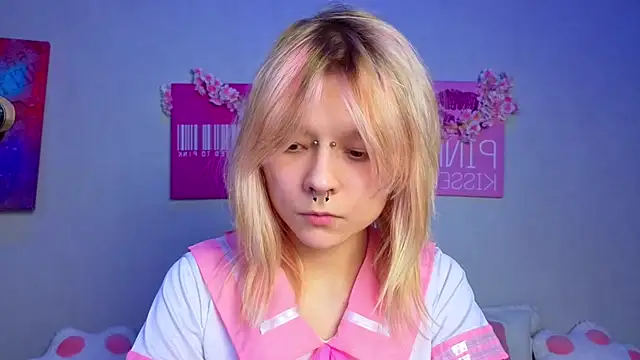 PerryKitty online show from 05-14-26, 02:46