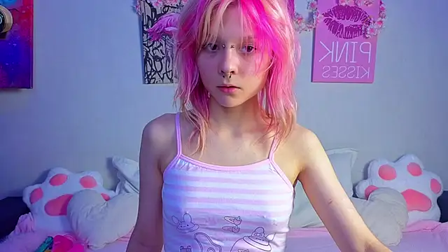 PerryKitty online show from 07-24-26, 02:48