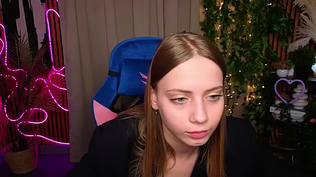 HelenHale online show from 03-27-26, 12:38