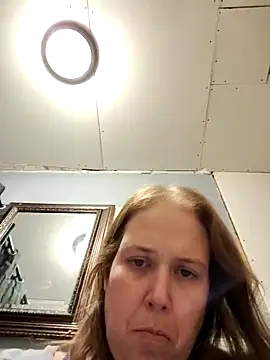 023thickandjuicy07 online show from 04-20-26, 02:47