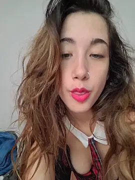 Snapshot of AlissonDavenport chatting on 04-26-26, 05:43 AlissonDavenport online show from 04-26-26, 05:43