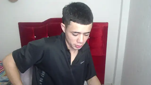 Snapshot of Jairito_989 chatting on 05-08-26, 10:53 Jairito 989 online show from 05-08-26, 10:53