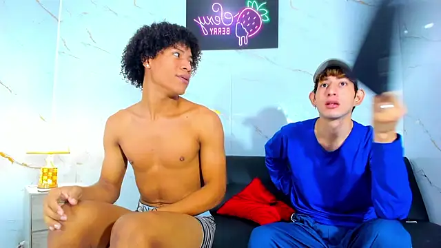 Room hot 1 online show from 03-26-26, 01:06