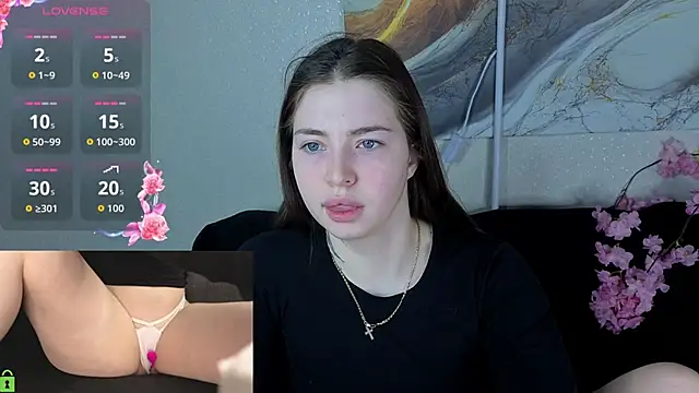 honey cherrry online show from 04-28-26, 01:48